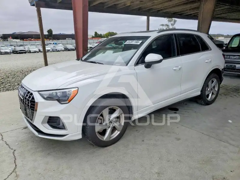 2021 Audi Q3 фото