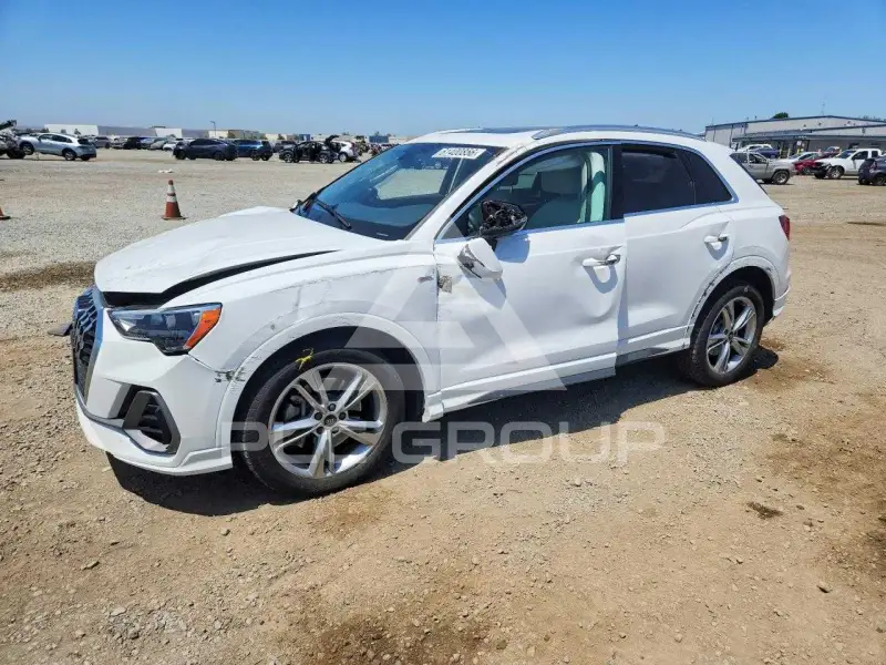 2021 Audi Q3 photo
