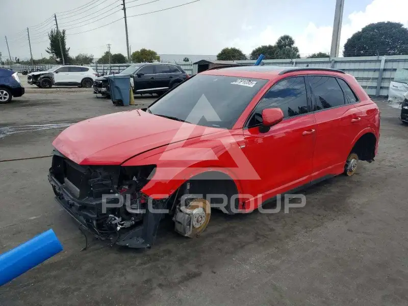 2021 Audi Q3 фото