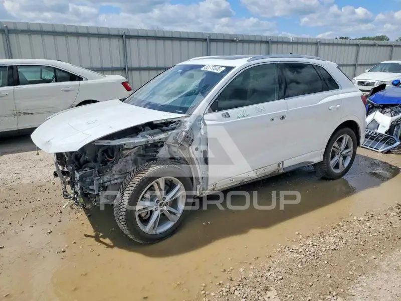 2021 Audi Q3 фото