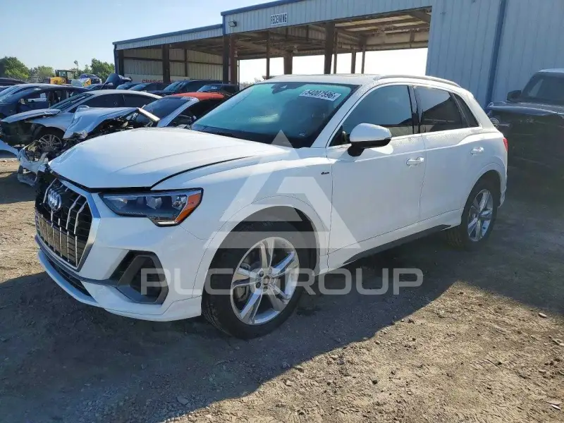 2021 Audi Q3 фото