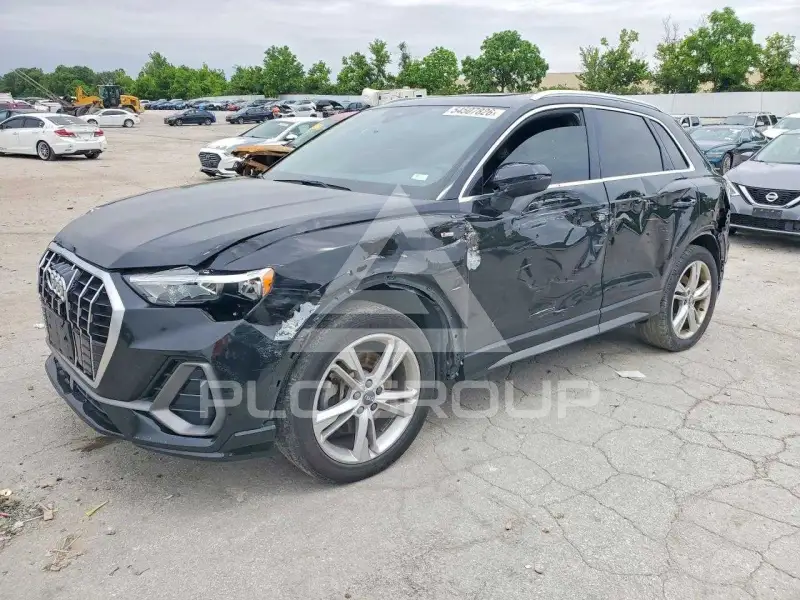 2021 Audi Q3 фото