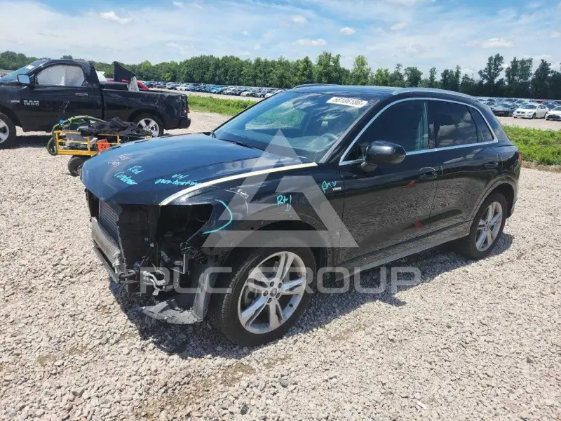 2021 Audi Q3 photo