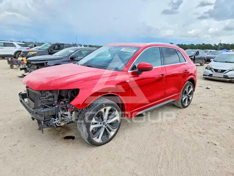 2021 Audi Q3 photo