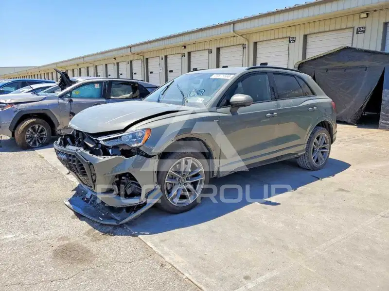 2021 Audi Q3 фото