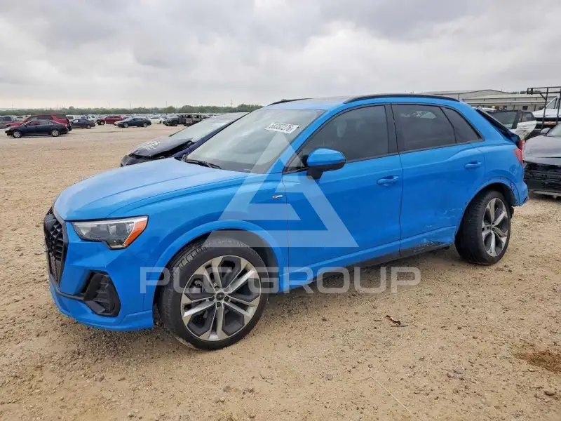 2021 Audi Q3 photo