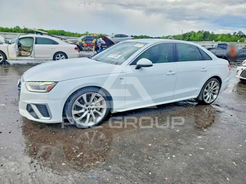 2021 Audi A4 фото