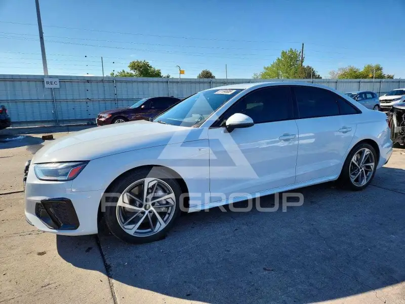 2021 Audi A4 фото