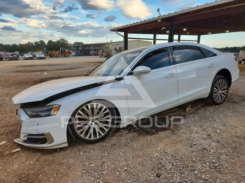 2021 Audi A8 photo