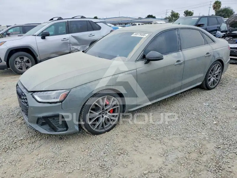 2021 Audi S4 фото