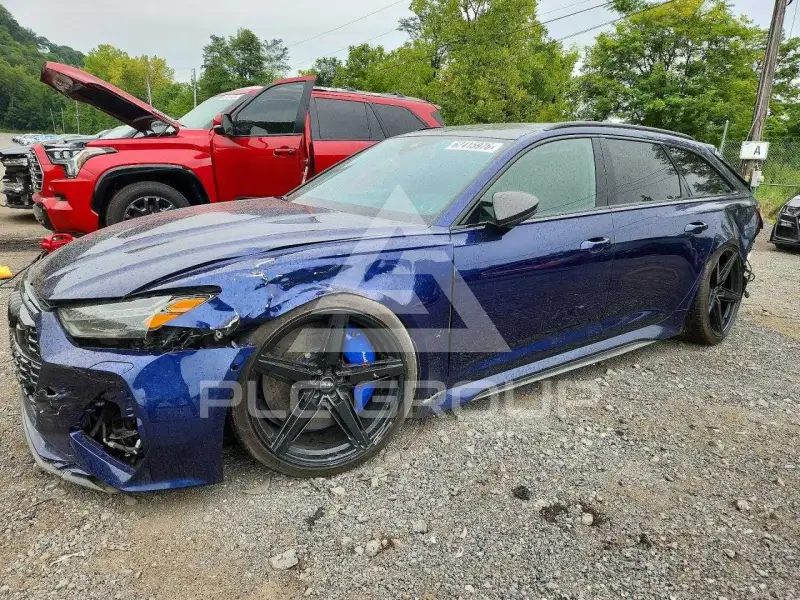2021 Audi S6 фото