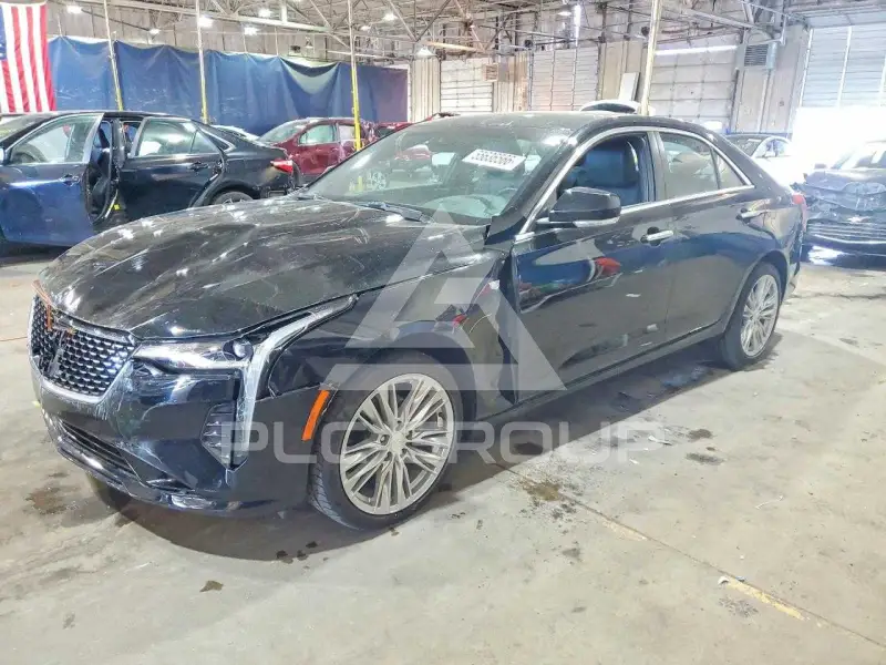 2021 Cadillac CT4 photo