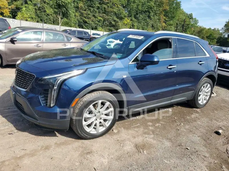 2021 Cadillac XT4 photo