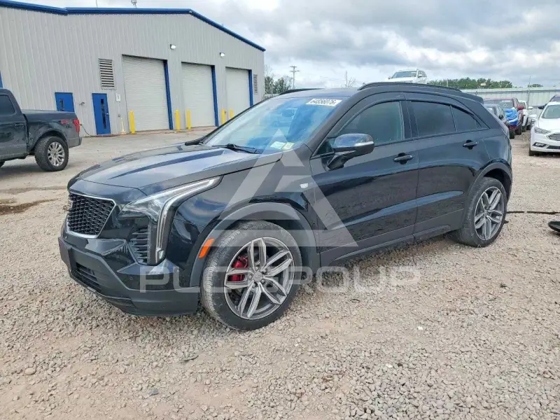 2021 Cadillac XT4 photo