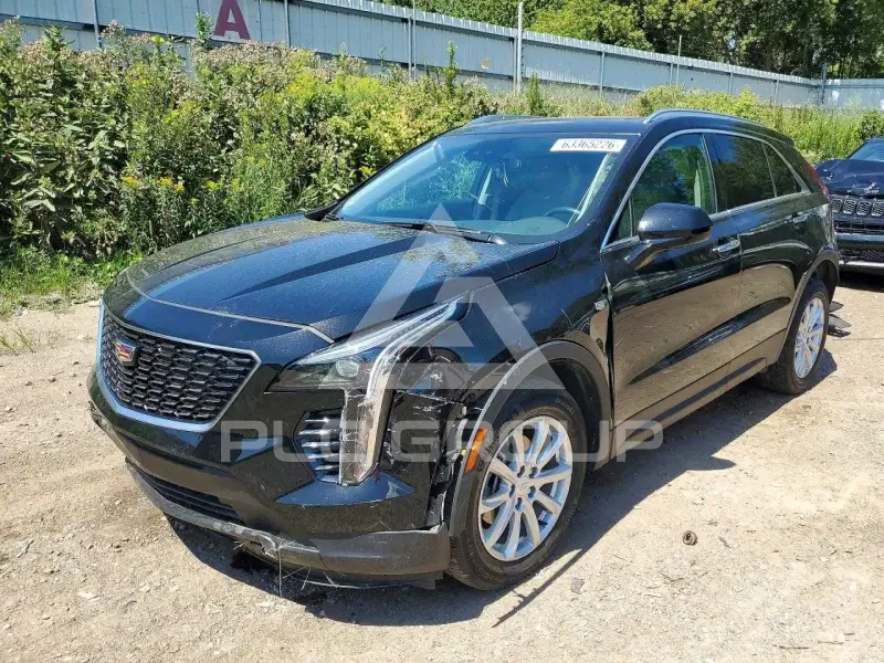 2021 Cadillac XT4 photo