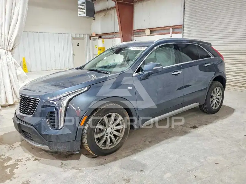 2021 Cadillac XT4 photo