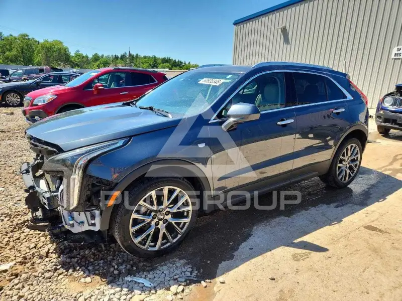 2021 Cadillac XT4 фото