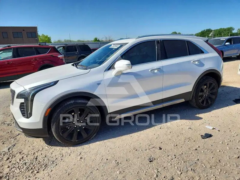 2021 Cadillac XT4 фото
