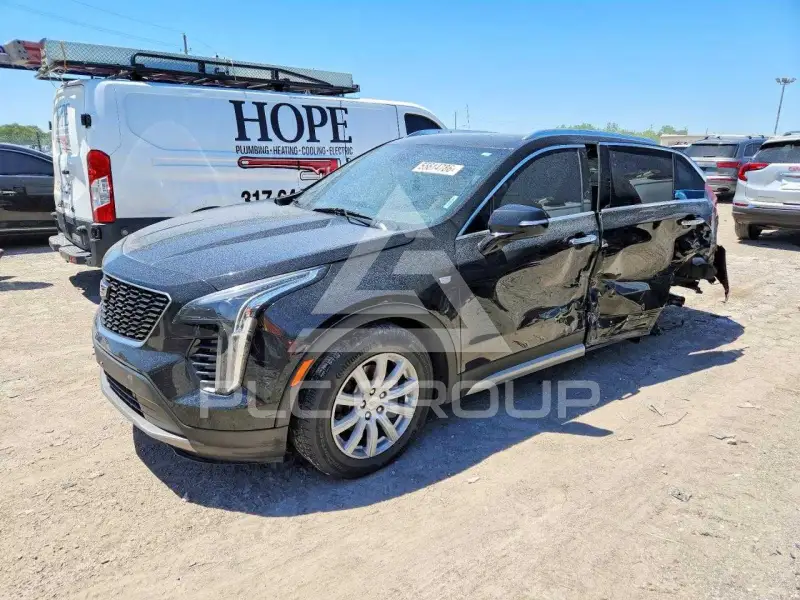 2021 Cadillac XT4 photo