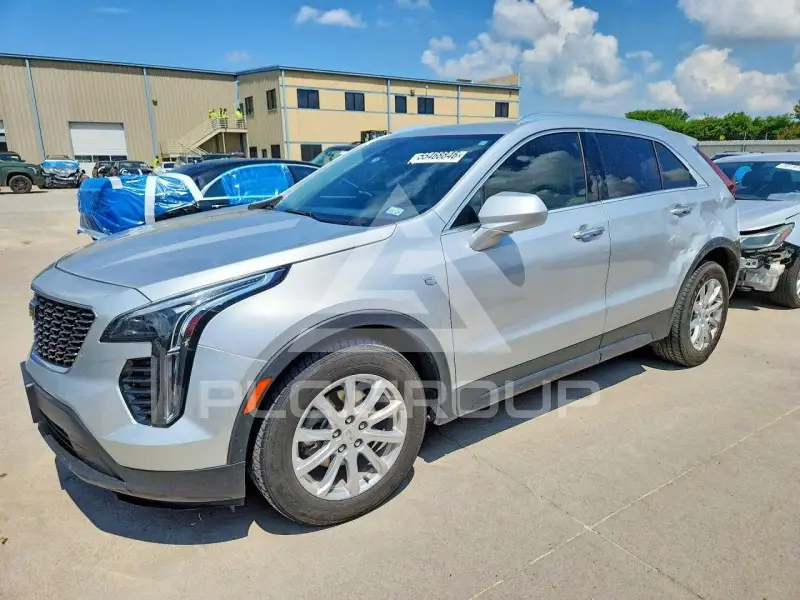 2021 Cadillac XT4 photo