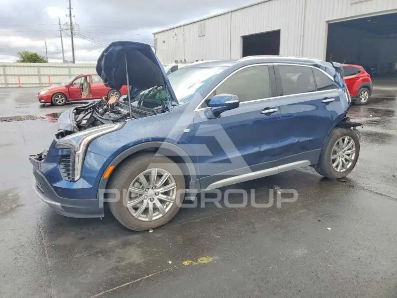 2021 Cadillac XT4 фото
