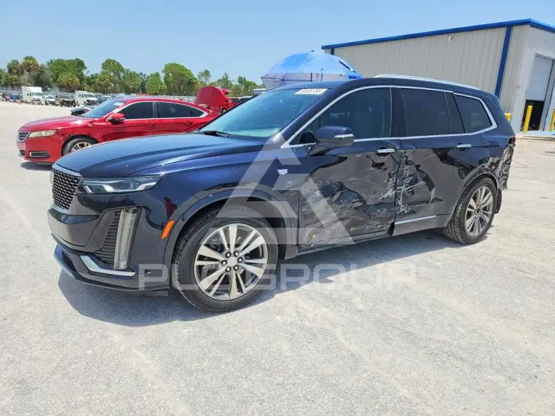 2021 Cadillac XT6 photo