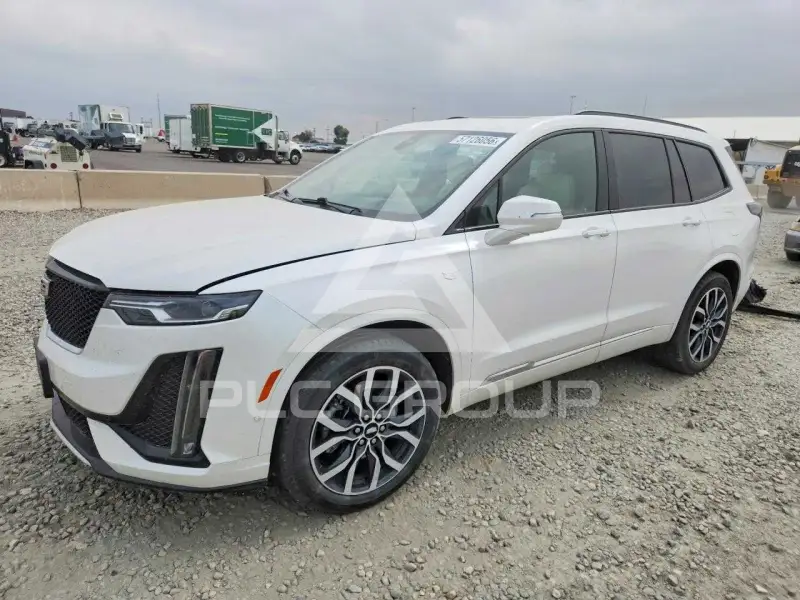 2021 Cadillac XT6 фото