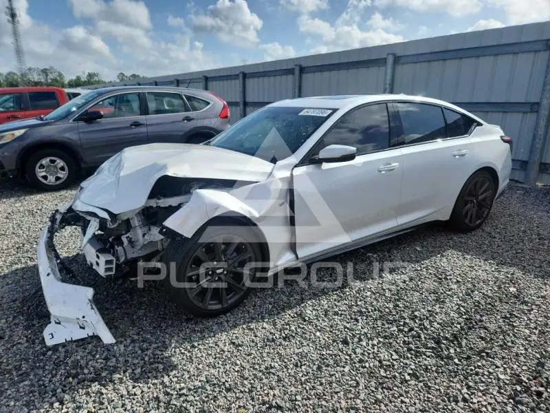 2021 Cadillac CT5 фото