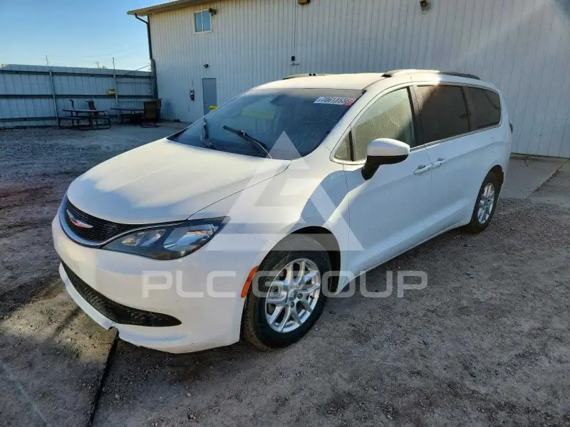 2021 Chrysler Pacifica photo