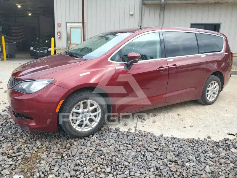 2021 Chrysler Pacifica photo