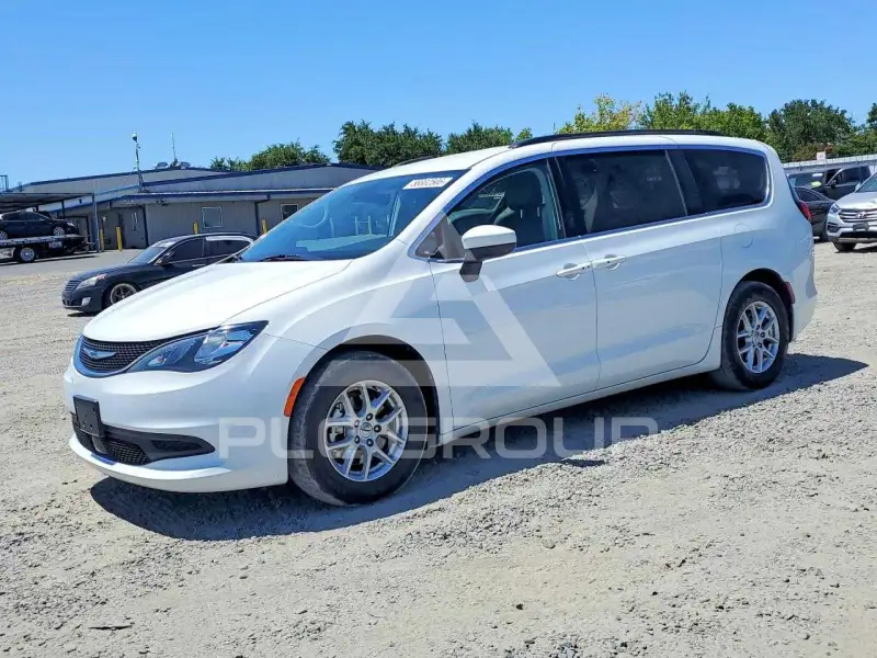 2021 Chrysler Pacifica photo