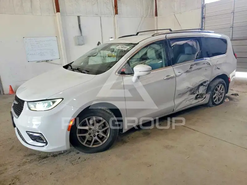 2021 Chrysler PACIFICA photo