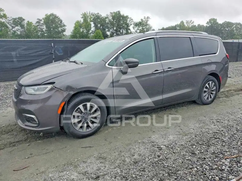 2021 Chrysler PACIFICA photo