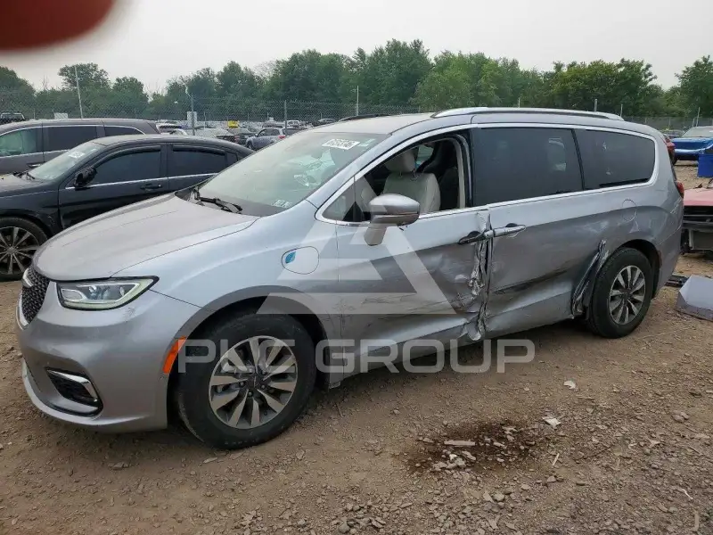 2021 Chrysler PACIFICA фото