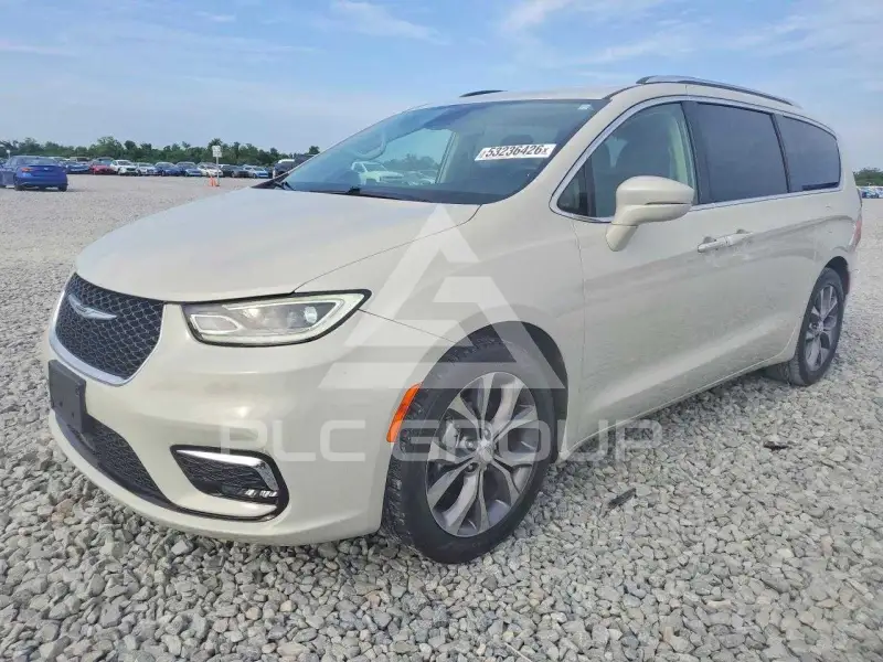 2021 Chrysler PACIFICA photo