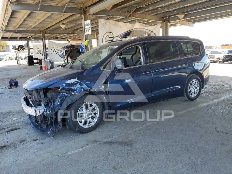 2021 Chrysler PACIFICA photo