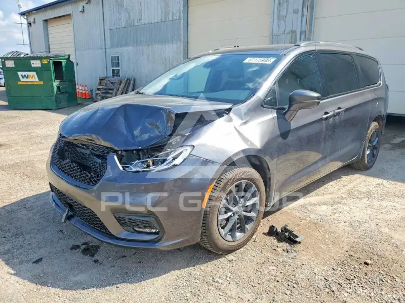 2021 Chrysler PACIFICA photo