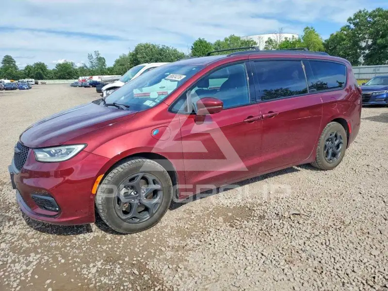 2021 Chrysler PACIFICA photo