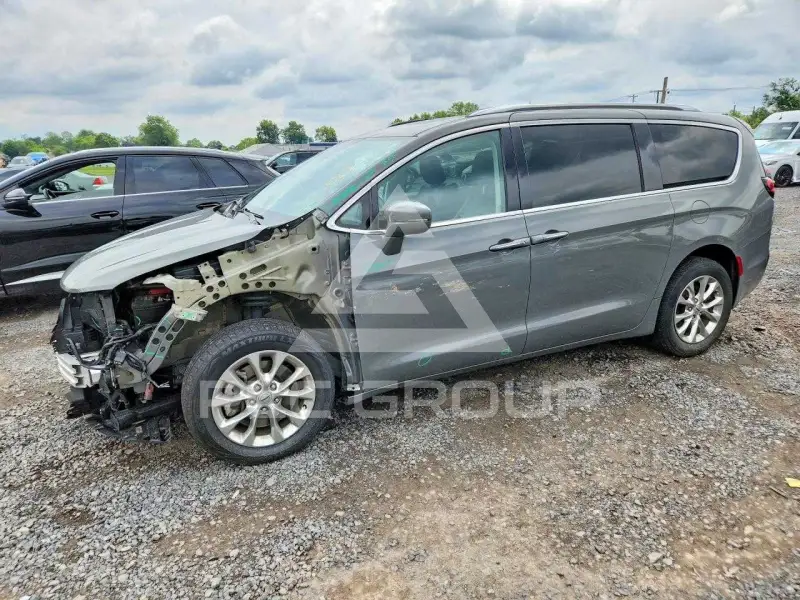 2021 Chrysler PACIFICA фото