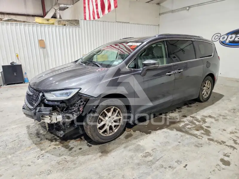 2021 Chrysler PACIFICA photo