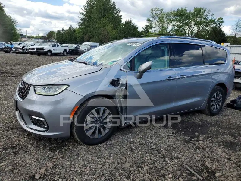 2021 Chrysler PACIFICA photo