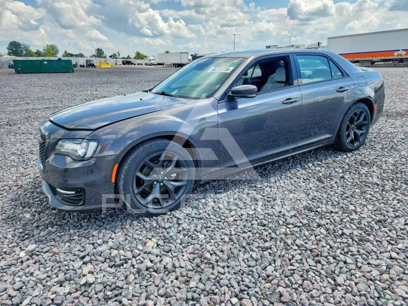 2021 Chrysler 300 фото