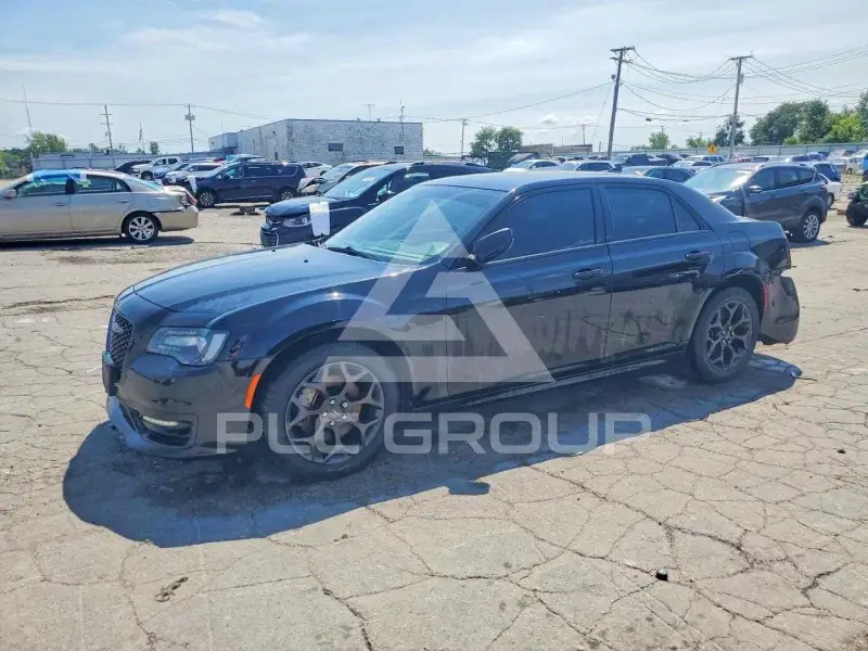 2021 Chrysler 300 фото