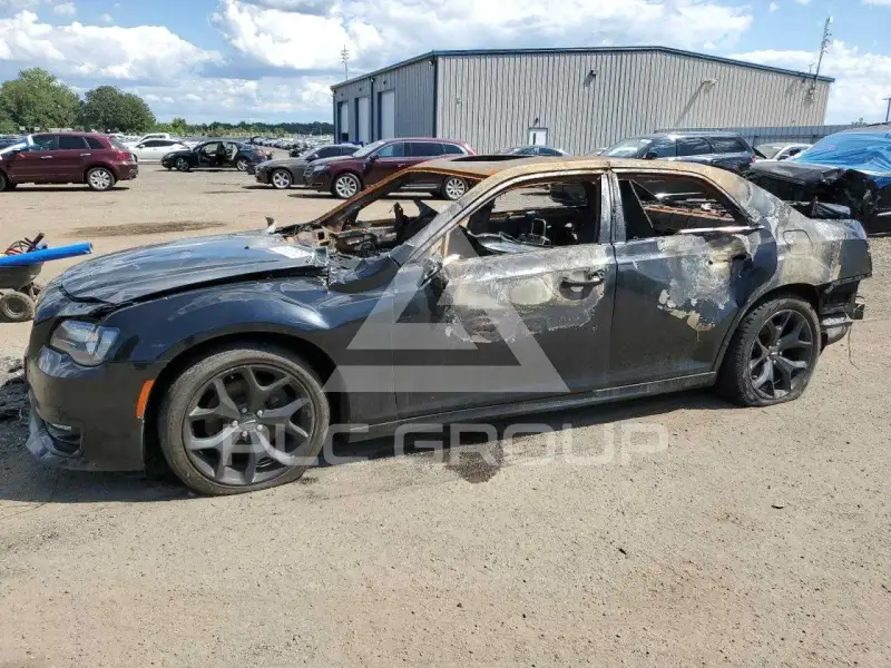 2021 Chrysler 300 фото