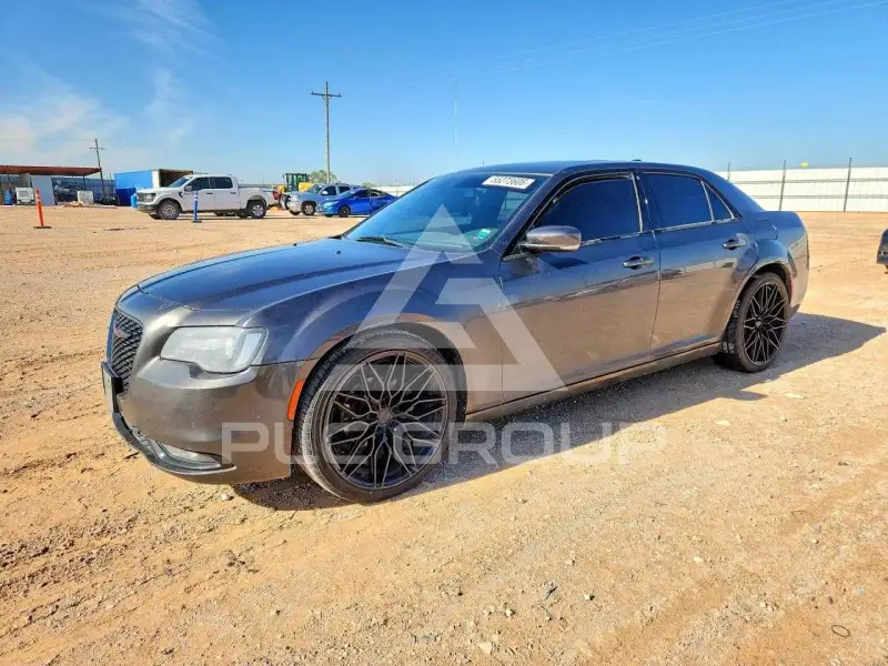 2021 Chrysler 300 photo