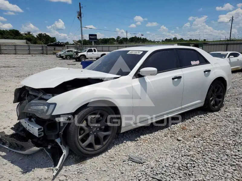 2021 Chrysler 300 фото
