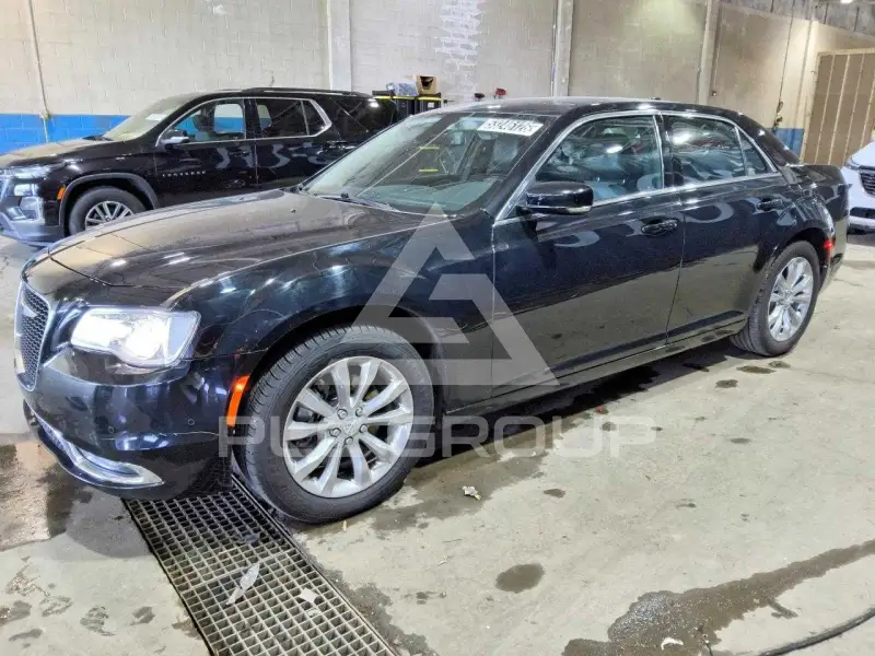 2021 Chrysler 300 photo