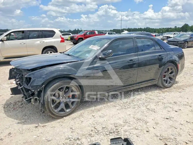 2021 Chrysler 300 фото