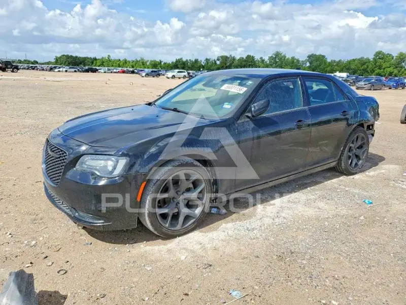 2021 Chrysler 300 фото