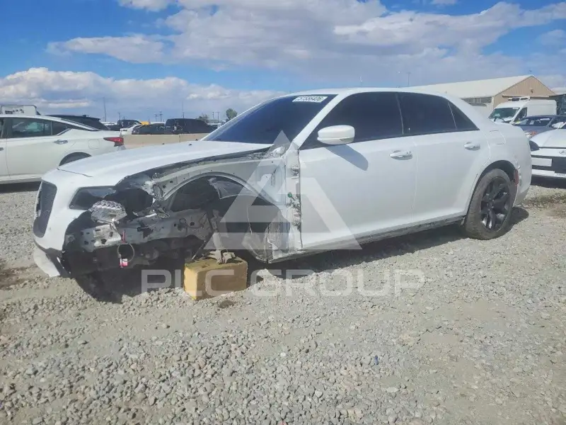 2021 Chrysler 300 photo